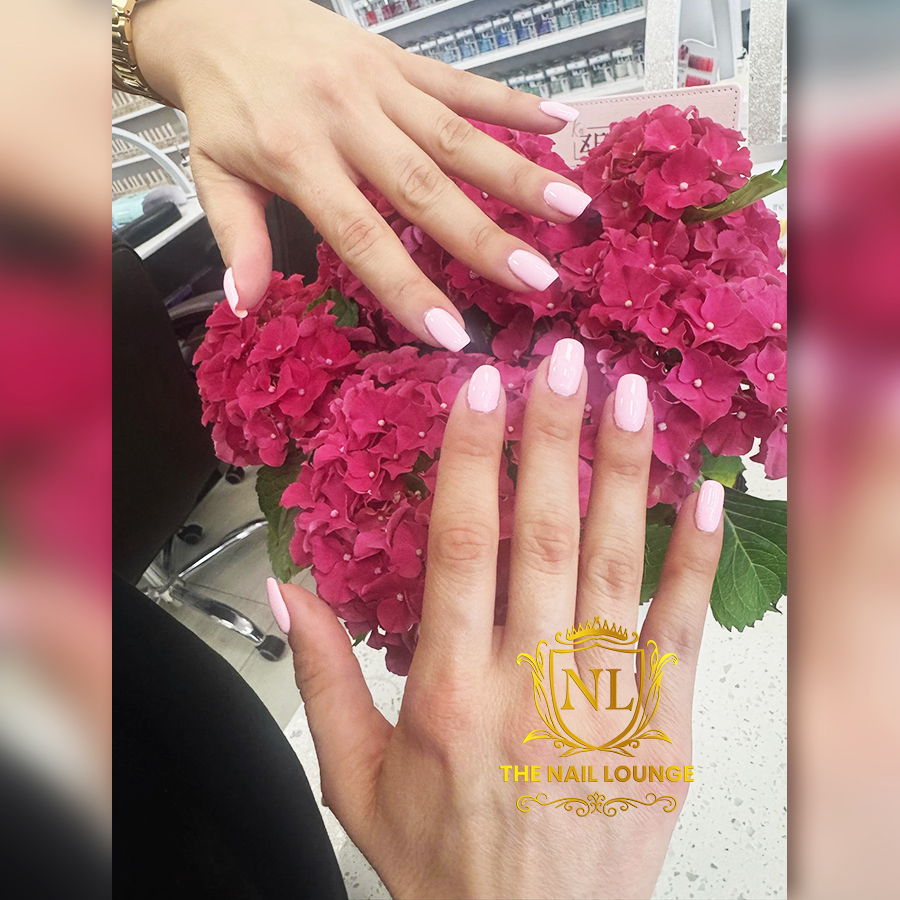 The Nail Lounge (1)